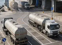 Smooth Vessel-to-Truck Transfer
